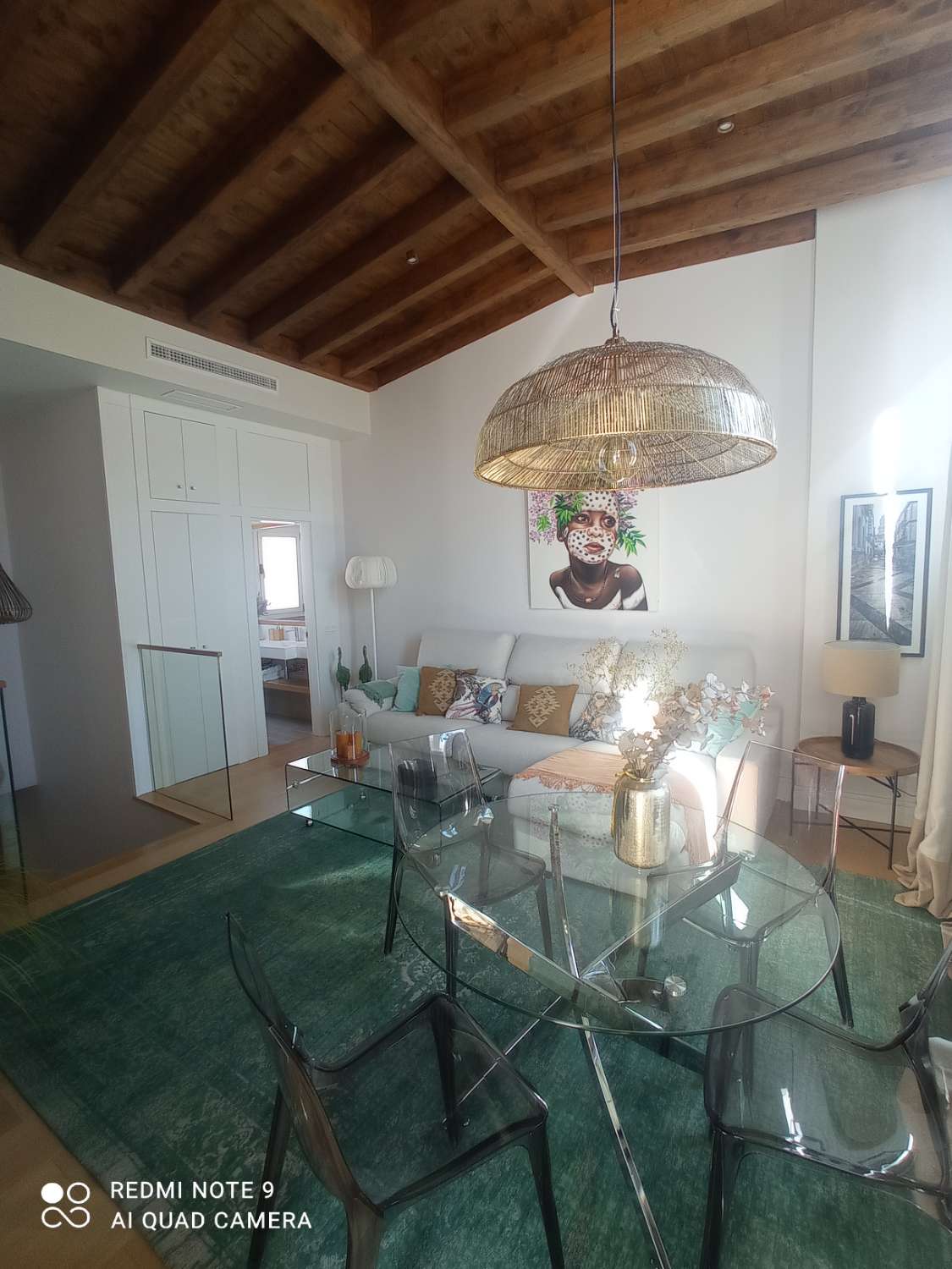 SPECTACULAR PENTHOUSE WITH LARGE TERRACE. VIEWS TO THE CATHEDRAL AND GIBRALFARO