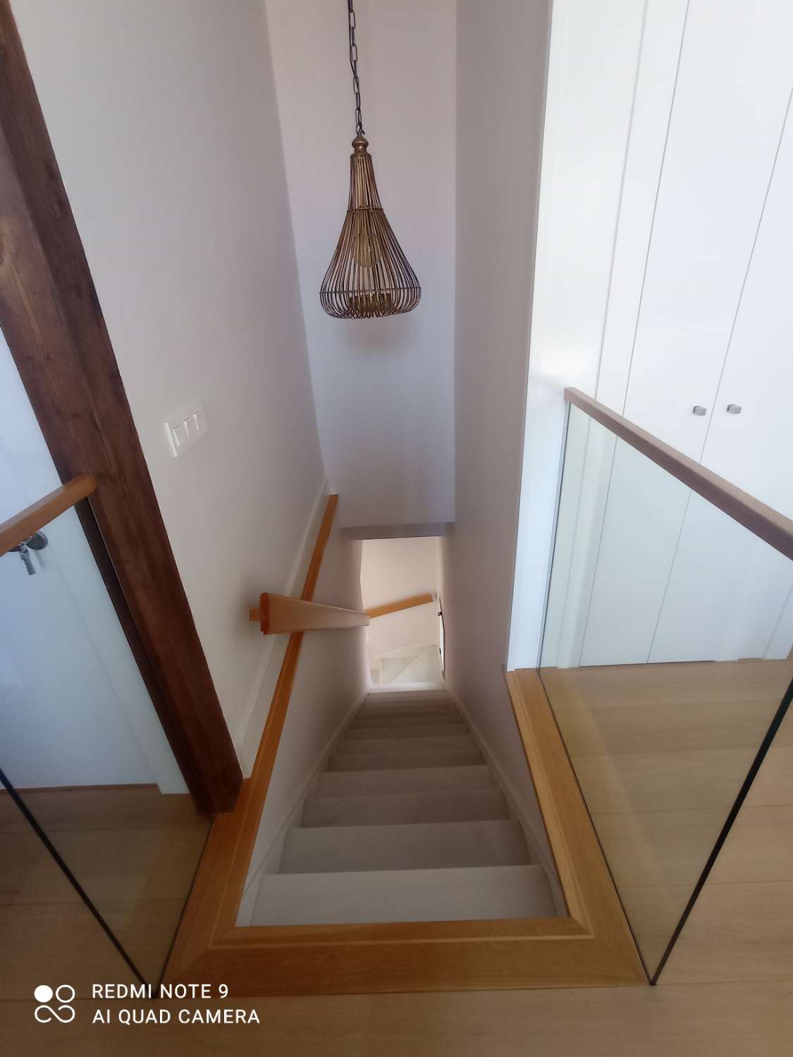 POHLEDNÝ PENTHOUSE S VELKOU TERASOU. VÝHLED NA KATEDRÁLU A GIBRALFARO