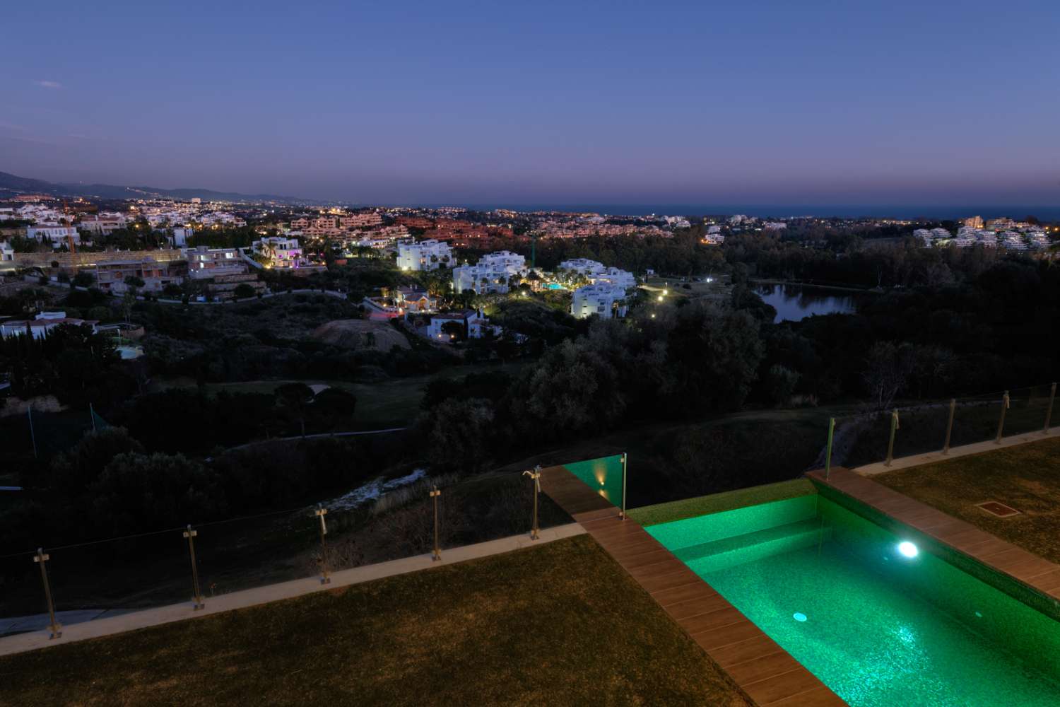 SOLD! SPECTACULAR DESIGN VILLA SITUATED IN URB. NEW WATCHTOWER, LA ALQUERÍA