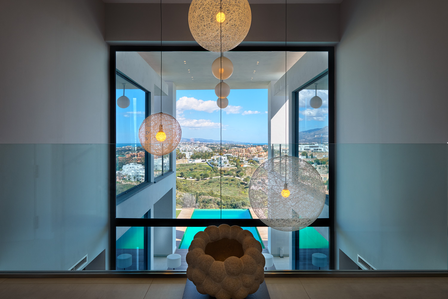 SOLD! SPECTACULAR DESIGN VILLA SITUATED IN URB. NEW WATCHTOWER, LA ALQUERÍA