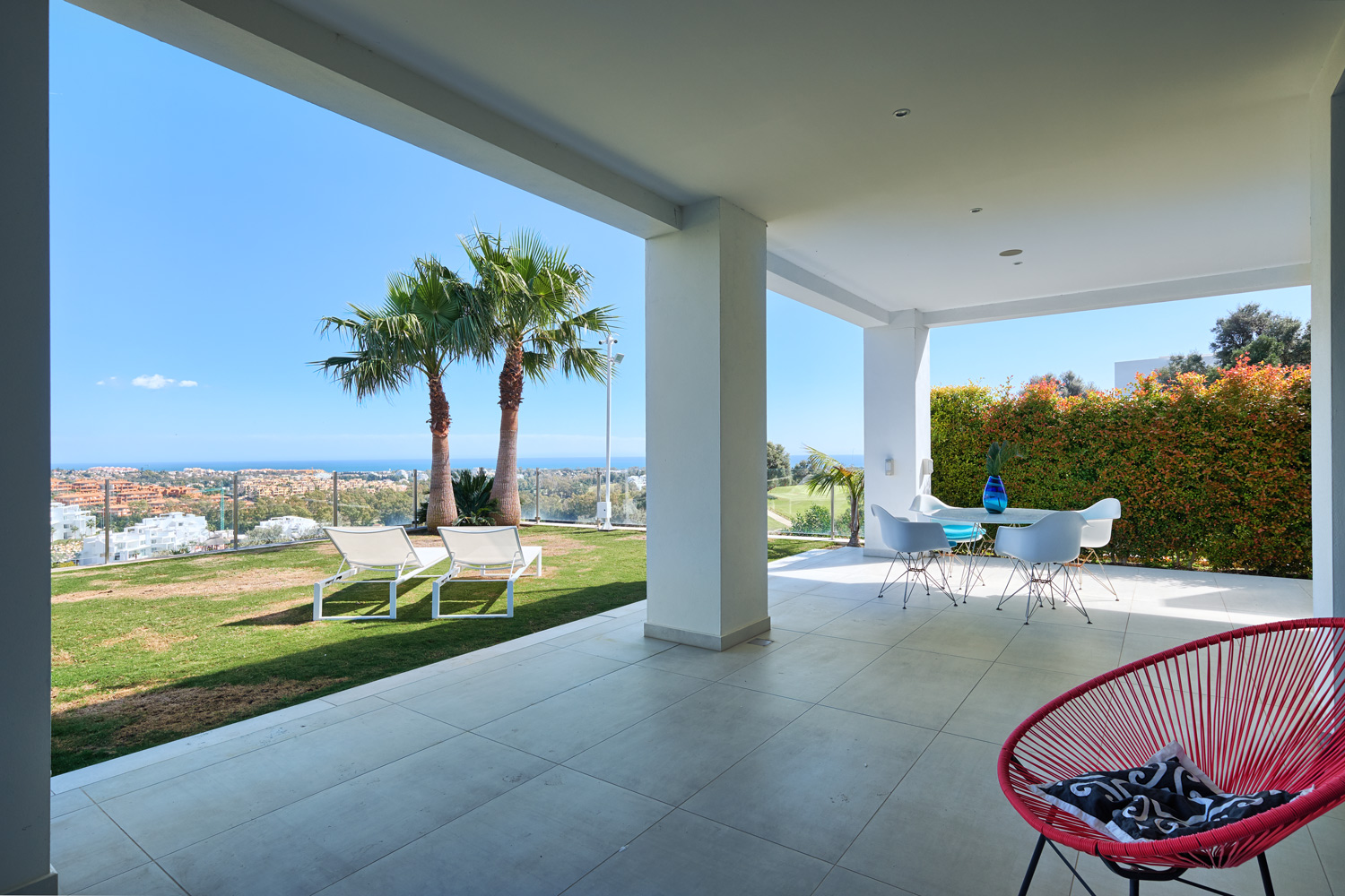 SOLD! SPECTACULAR DESIGN VILLA SITUATED IN URB. NEW WATCHTOWER, LA ALQUERÍA