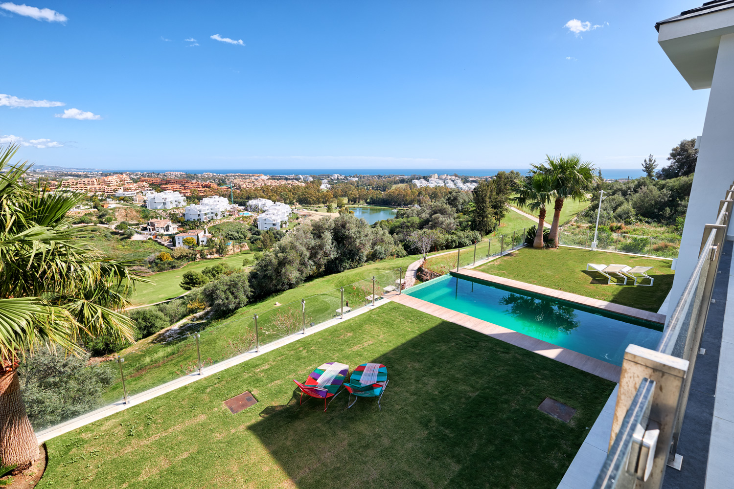 SOLD! SPECTACULAR DESIGN VILLA SITUATED IN URB. NEW WATCHTOWER, LA ALQUERÍA