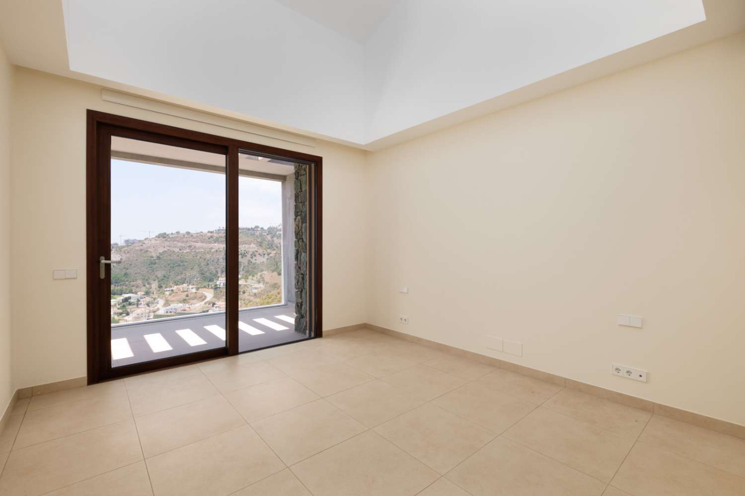 SOLD! BEAUTIFUL BRAND NEW PENTHOUSE IN REAL DE LA QUINTA
