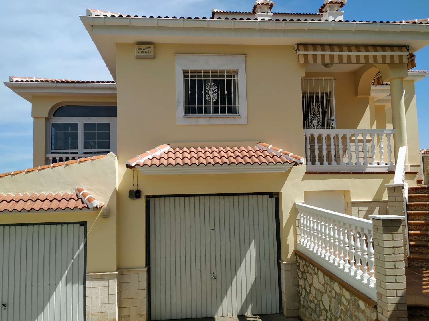 UNABHÄNGIGES CHALET IN CERRADO DE CALDERÓN