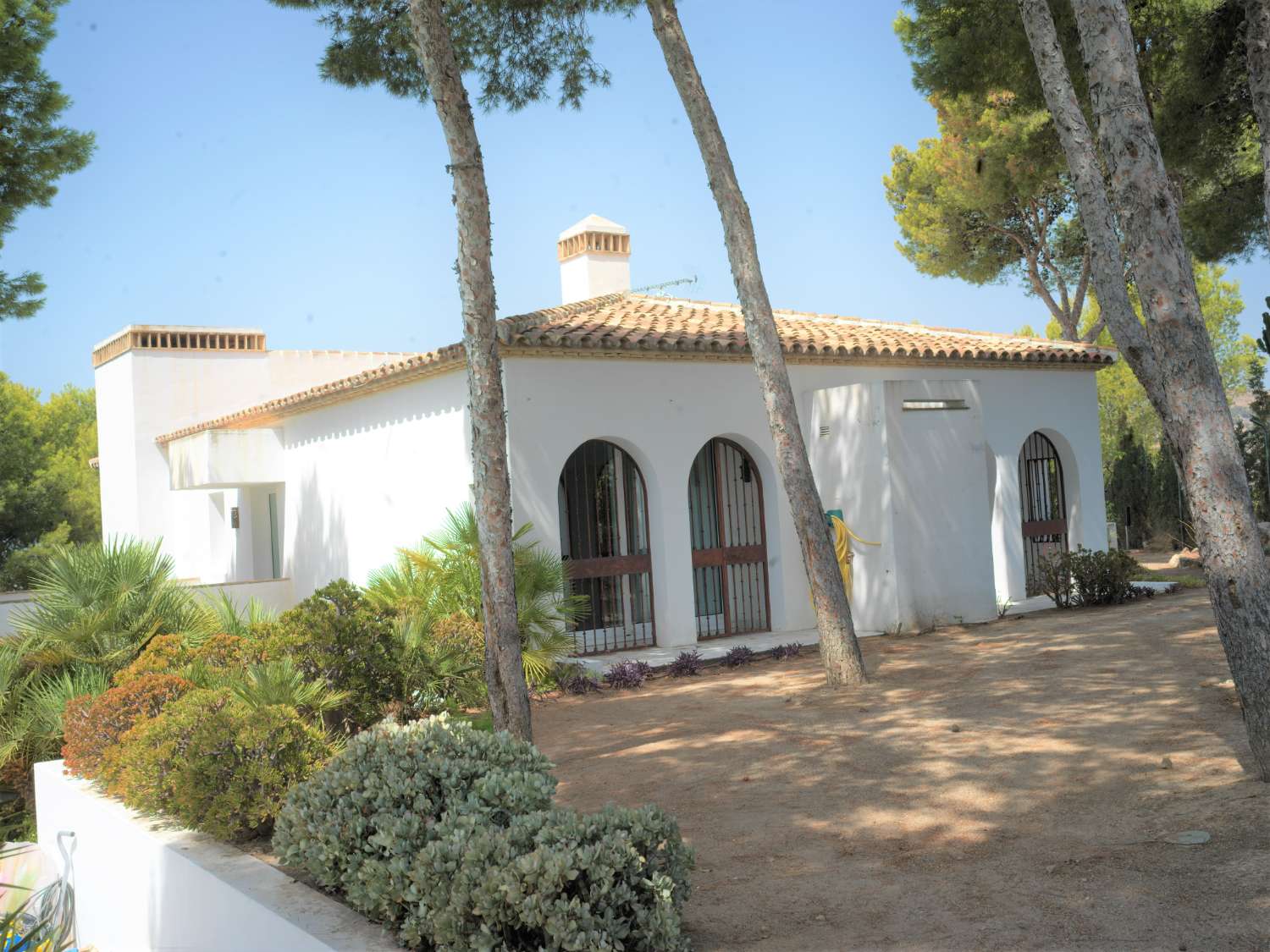 SOLD! SPECTACULAR INDEPENDENT VILLA SITUATED IN THE BEST AREA OF MÁLAGA
