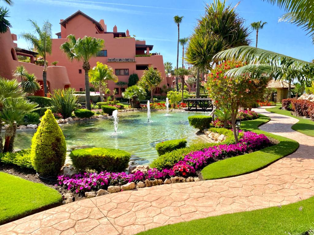 Flat for sale in Kempinski (Estepona)