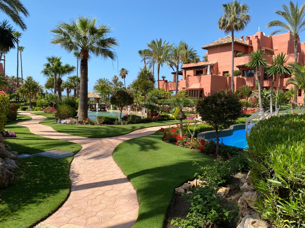 مسطحة للبيع في Kempinski (Estepona)