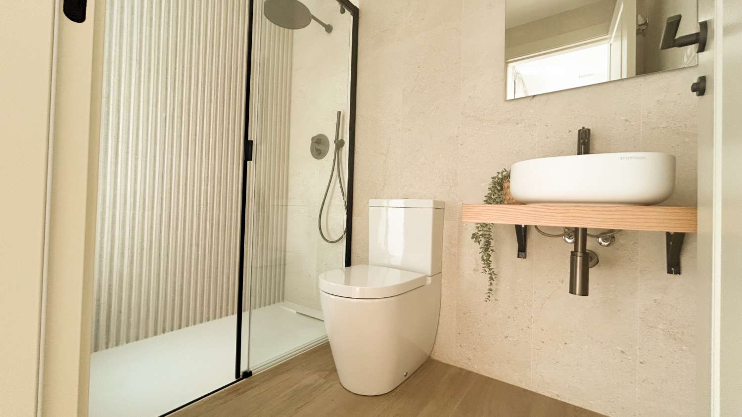 الوحدة الأخيرة متاحة! تاون هاوس مع حمام سباحة وحديقة