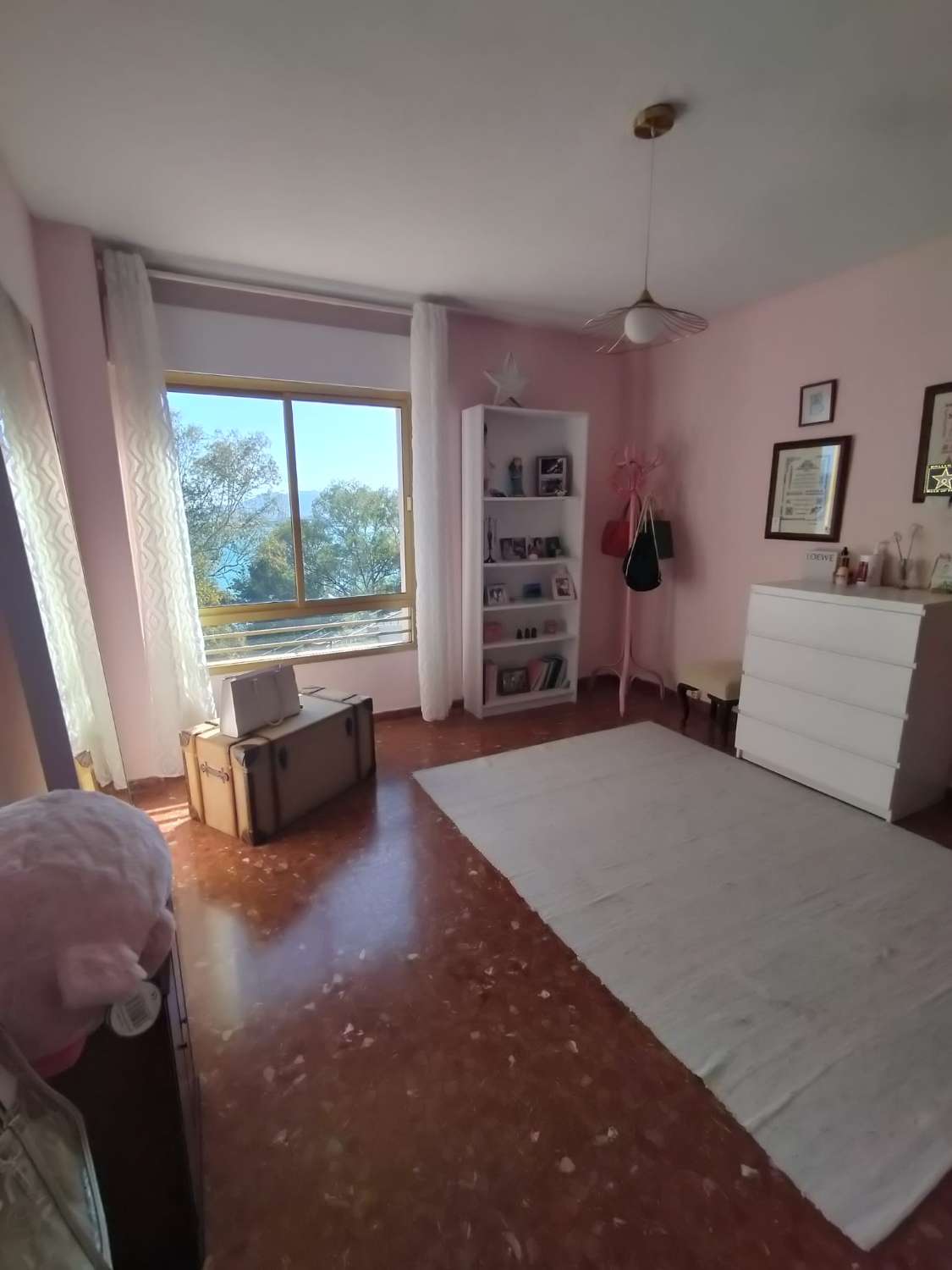 HERRLICHE WOHNUNG MIT PANORAMA-MEERBLICK