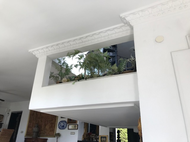 LUJOSA VILLA EN EL CANDADO FRENTE AL MAR