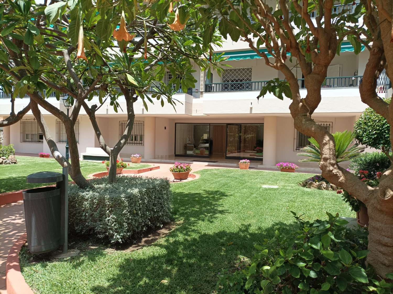 Piso en venta en Pedregalejo