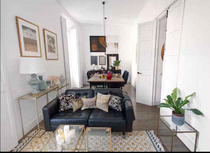 EXCELLENT INVESTISSEMENT ! 2 APPARTEMENTS INDÉPENDANTS SOUS LE MÊME ACTE