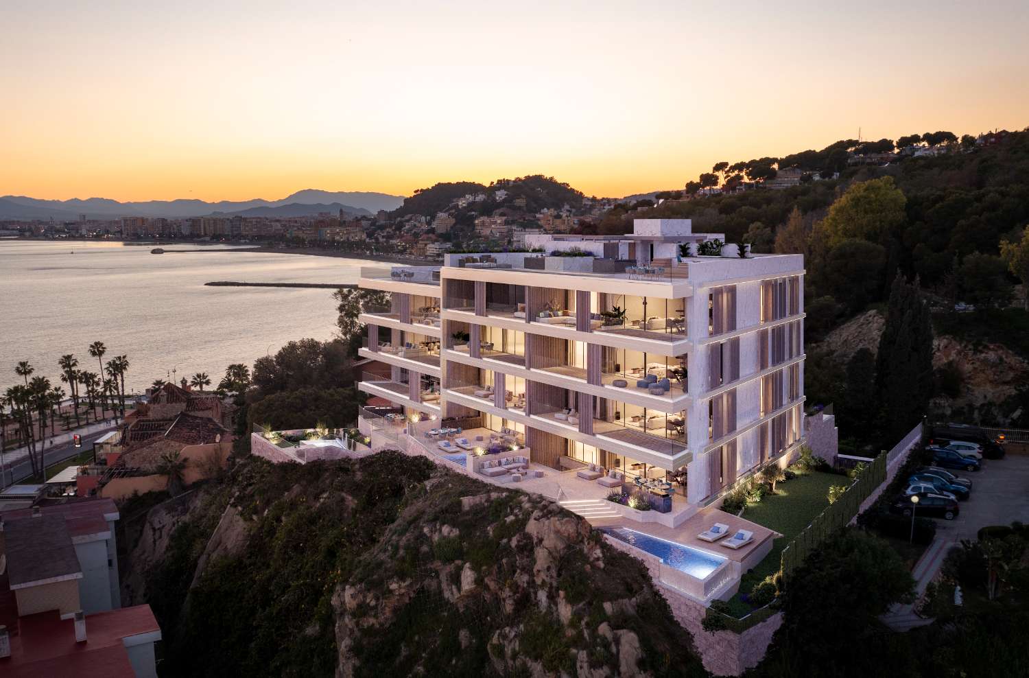 LUXUS-PENTHOUSE MIT PANORAMABLICK AUF DAS MEER