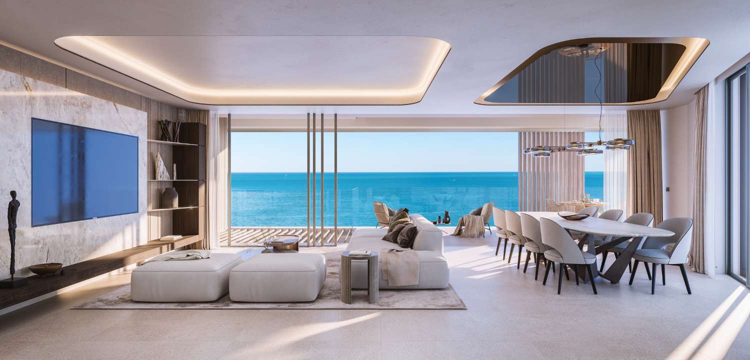 LUXUS-PENTHOUSE MIT PANORAMABLICK AUF DAS MEER