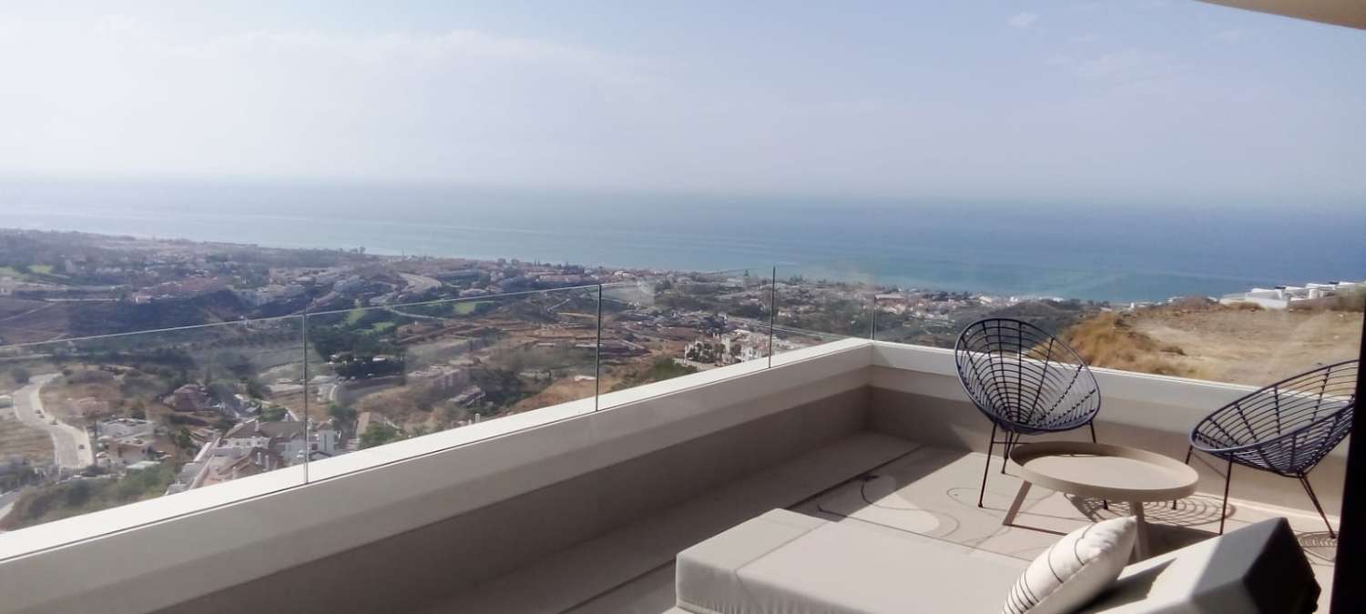 مسطحة للبيع في Rincón de la Victoria