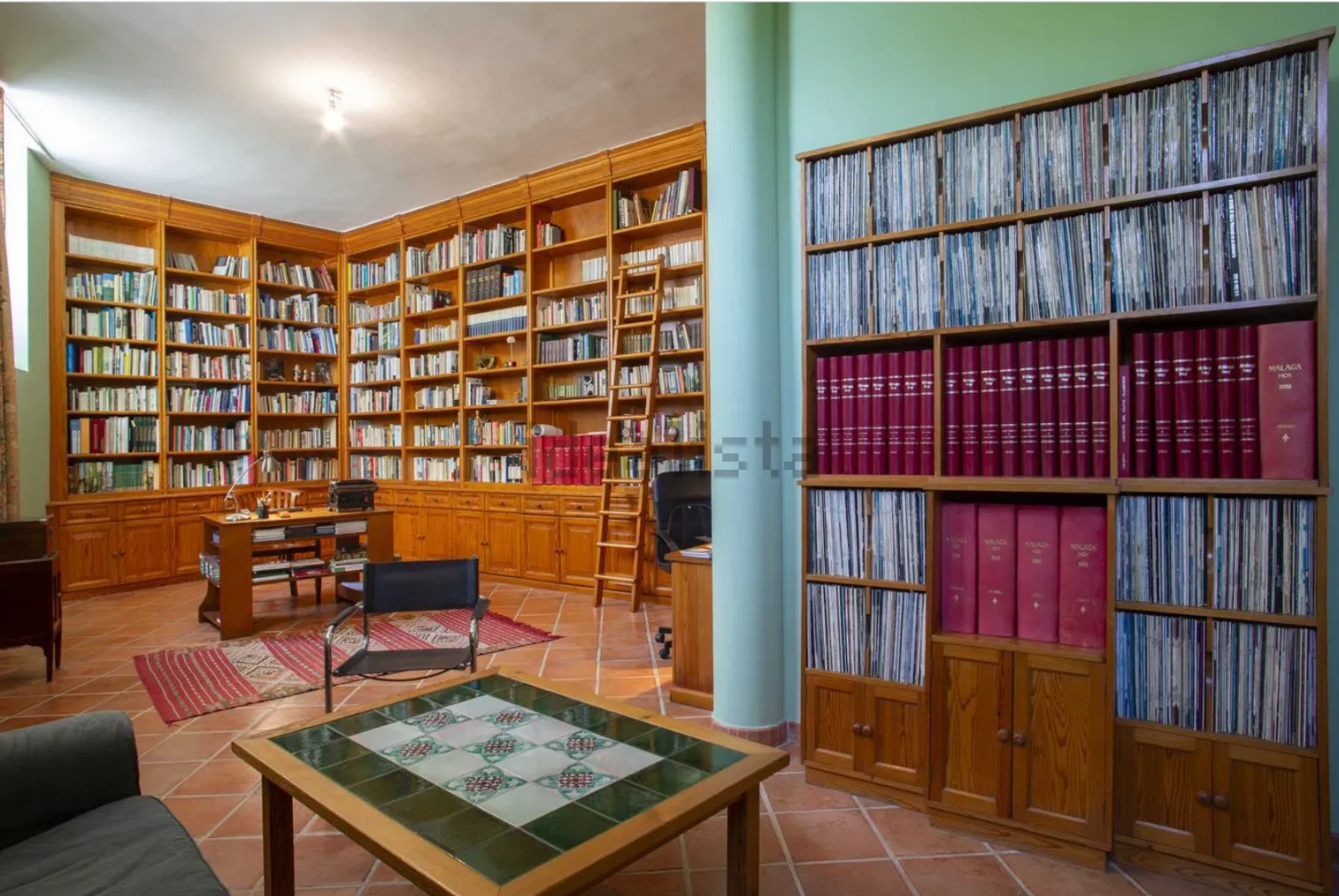 FRITTSTÅENDE VILLA I CERRADO DE CALDERÓN MED HAVUTSIKT – HOUSECLICK.ES