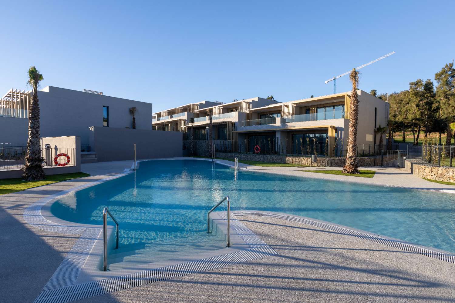 DA 776.000 € A 958.000 € · ULTIME CASE A SCHIERA NUOVE COSTRUITE A MIJAS – HOUSECLICK.ES