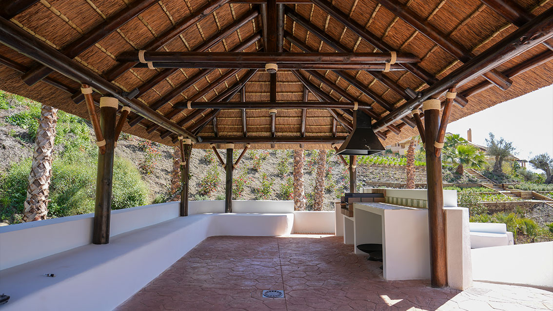 DESDE 475.000 € HASTA 720.000 € · RESIDENCIAL EXCLUSIVO DE OBRA TERMINADA EN NUEVA ANDALUCÍA, MARBELLA – HOUSECLICK.ES