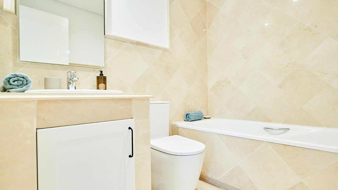 DESDE 475.000 € HASTA 720.000 € · RESIDENCIAL EXCLUSIVO DE OBRA TERMINADA EN NUEVA ANDALUCÍA, MARBELLA – HOUSECLICK.ES