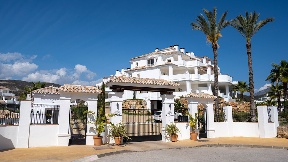 DESDE 475.000 € HASTA 720.000 € · RESIDENCIAL EXCLUSIVO DE OBRA TERMINADA EN NUEVA ANDALUCÍA, MARBELLA – HOUSECLICK.ES