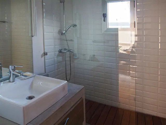 ÁTICO CON TERRAZA PRIVADA Y VISTAS A LA CATEDRAL – HOUSECLICK.ES