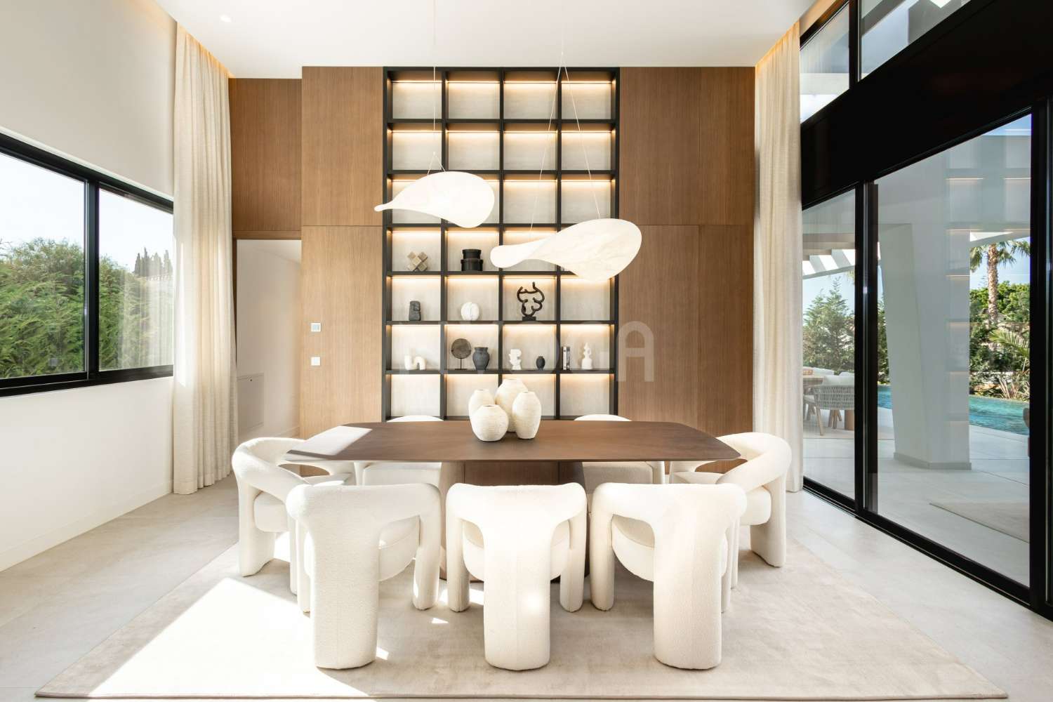 ESPECTACULAR VILLA DE DISEÑO EN EL CORAZÓN DEL VALLE DEL GOLF DE MARBELLA