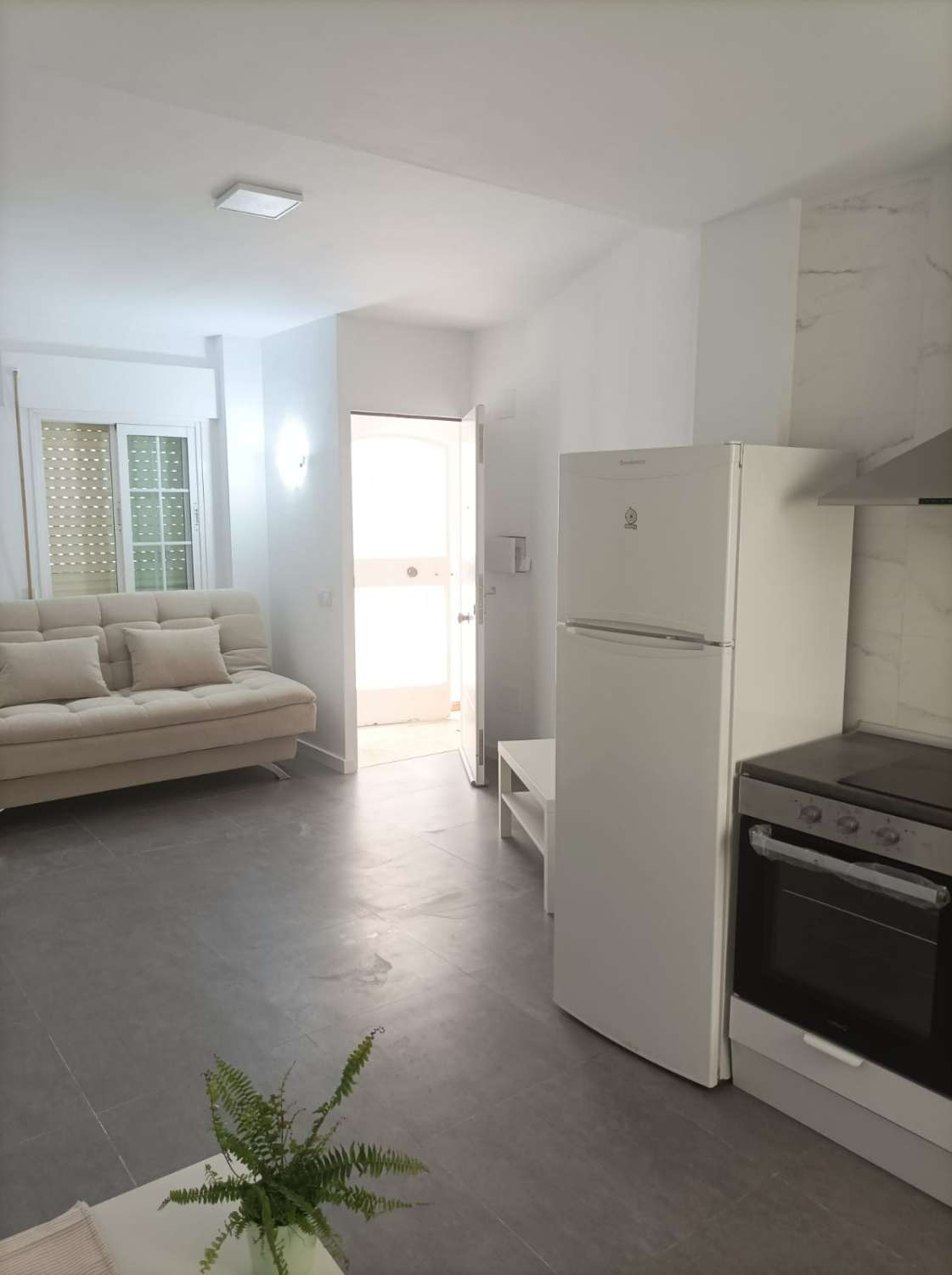 VIVIR JUNTO AL MAR EN PEDREGALEJO | A 40 METROS DEL MEDITERRÁNEO