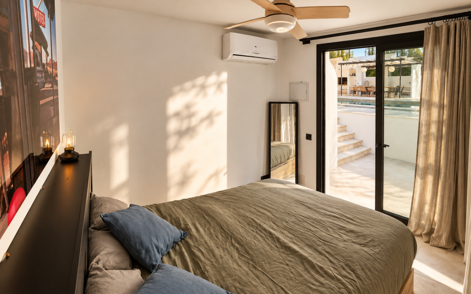 Vila en venda in Pinares de San Antón (Málaga)