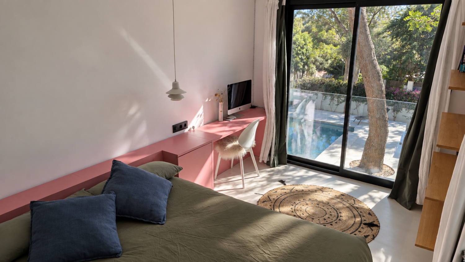 Vila en venda in Pinares de San Antón (Málaga)