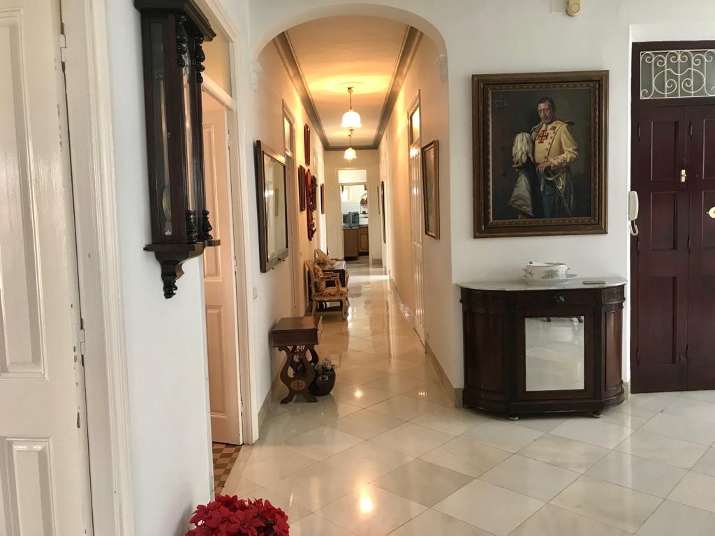 SOLD! LUXURY APARTMENT IN THE HISTORICAL CENTER OF MÁLAGA